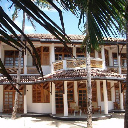 Stardust Beach Hotel Arugam Bay Exterior foto