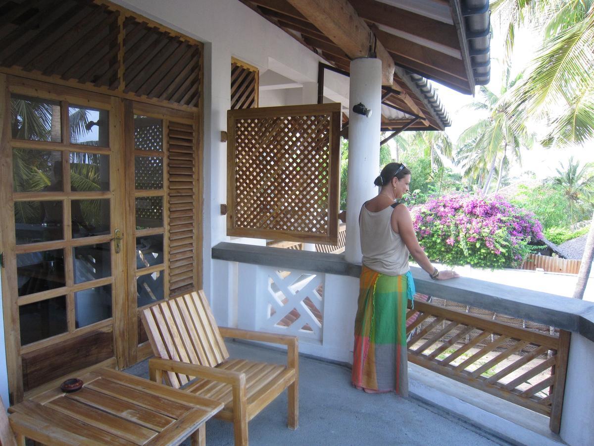 Stardust Beach Hotel Arugam Bay Exterior foto